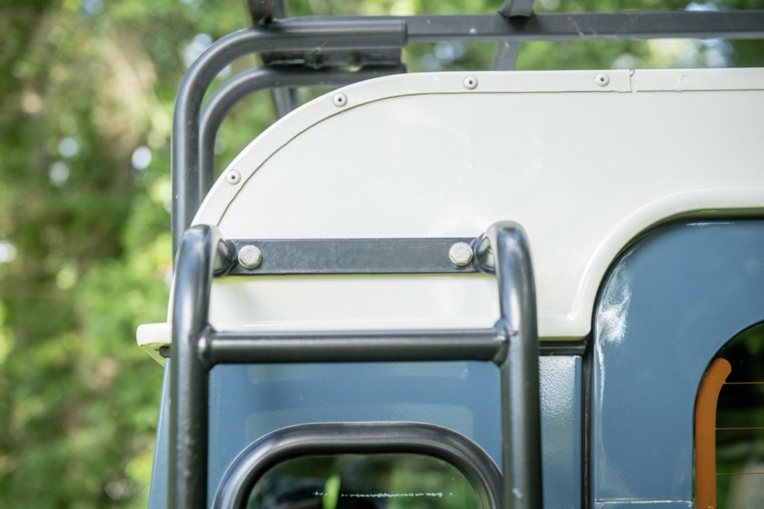 1997 Land Rover Defender 90 NAS