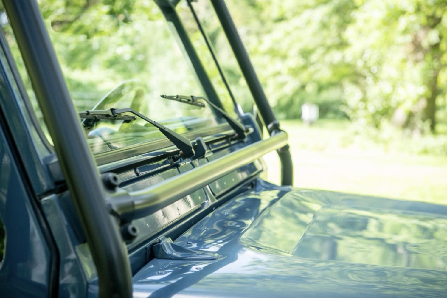 1997 Land Rover Defender 90 NAS