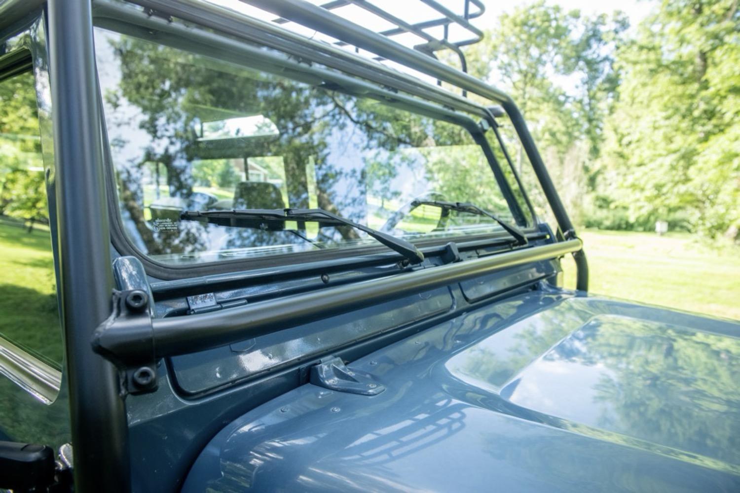 1997 Land Rover Defender 90 NAS
