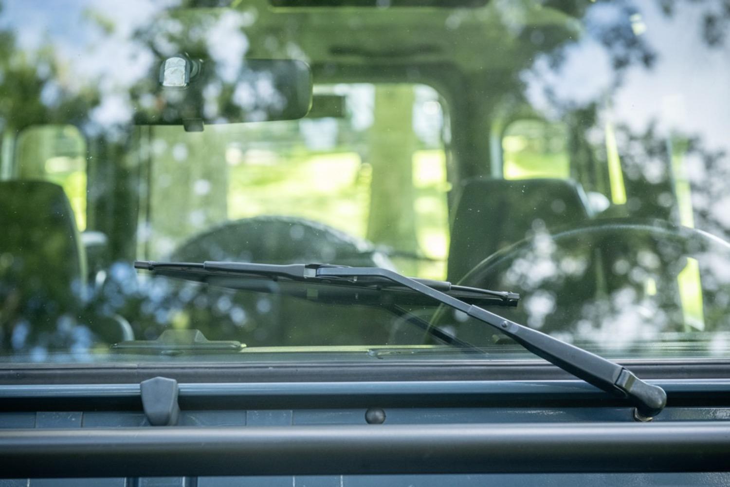 1997 Land Rover Defender 90 NAS