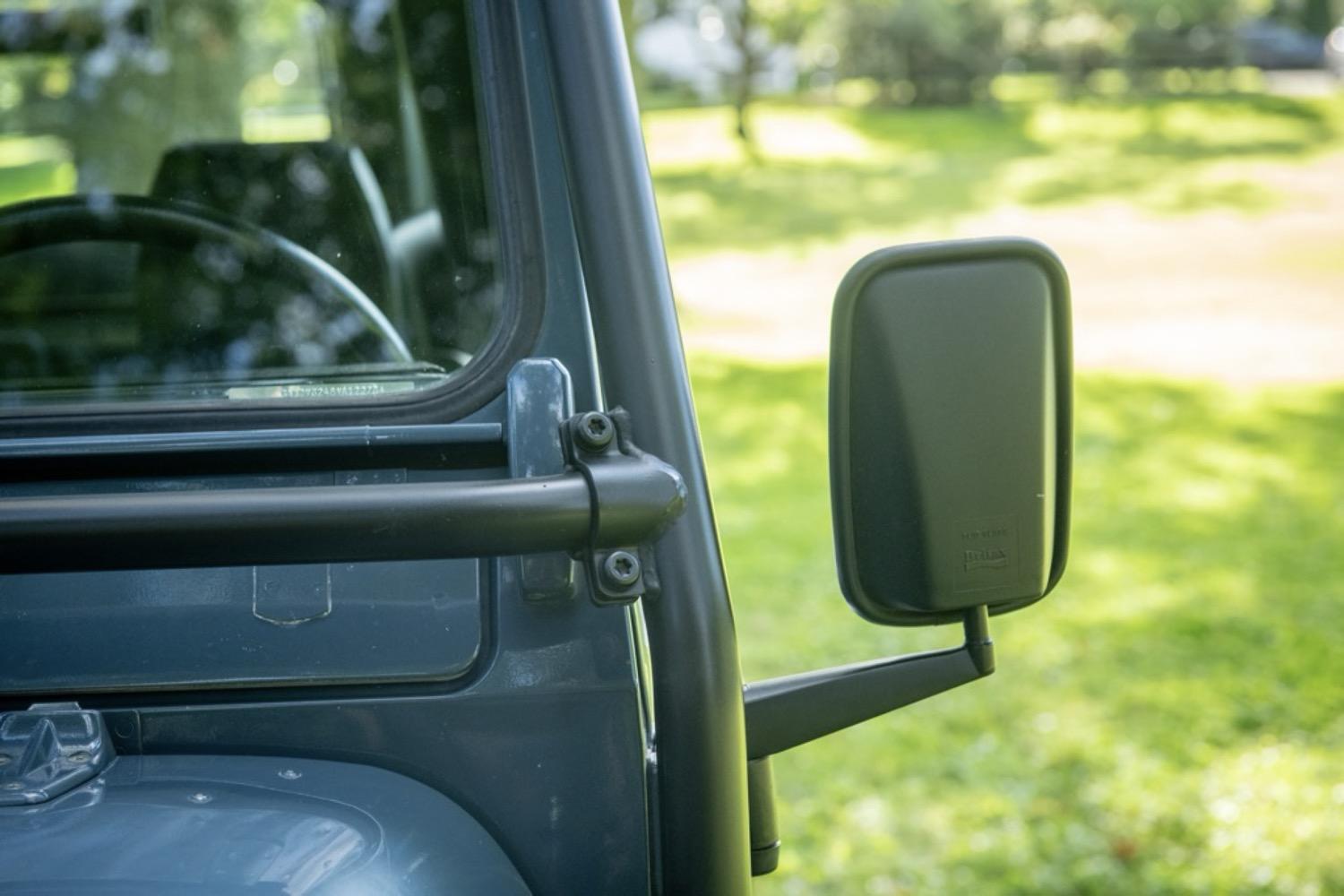 1997 Land Rover Defender 90 NAS