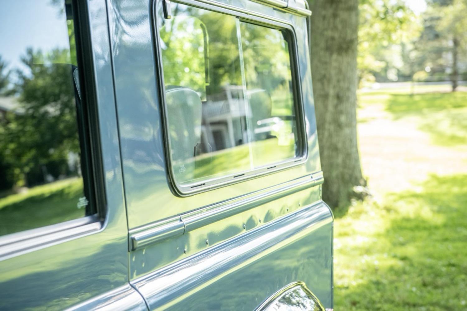 1997 Land Rover Defender 90 NAS