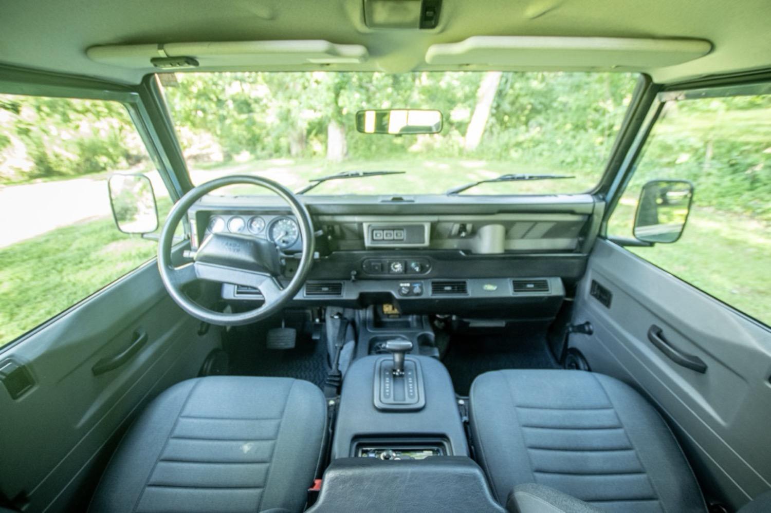 1997 Land Rover Defender 90 NAS