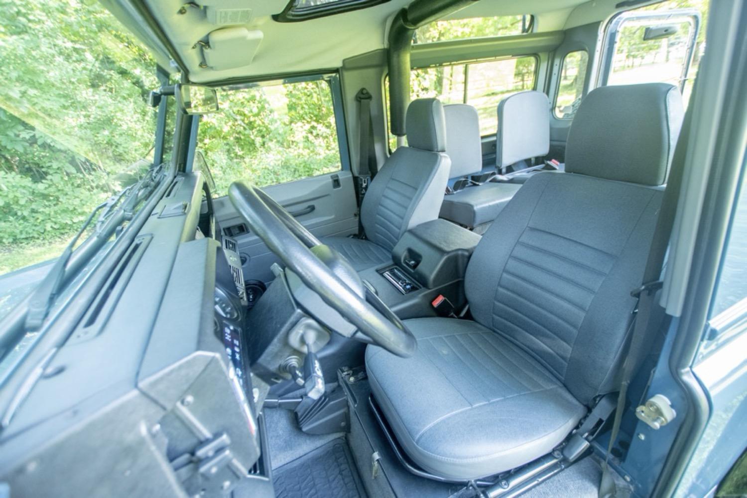 1997 Land Rover Defender 90 NAS