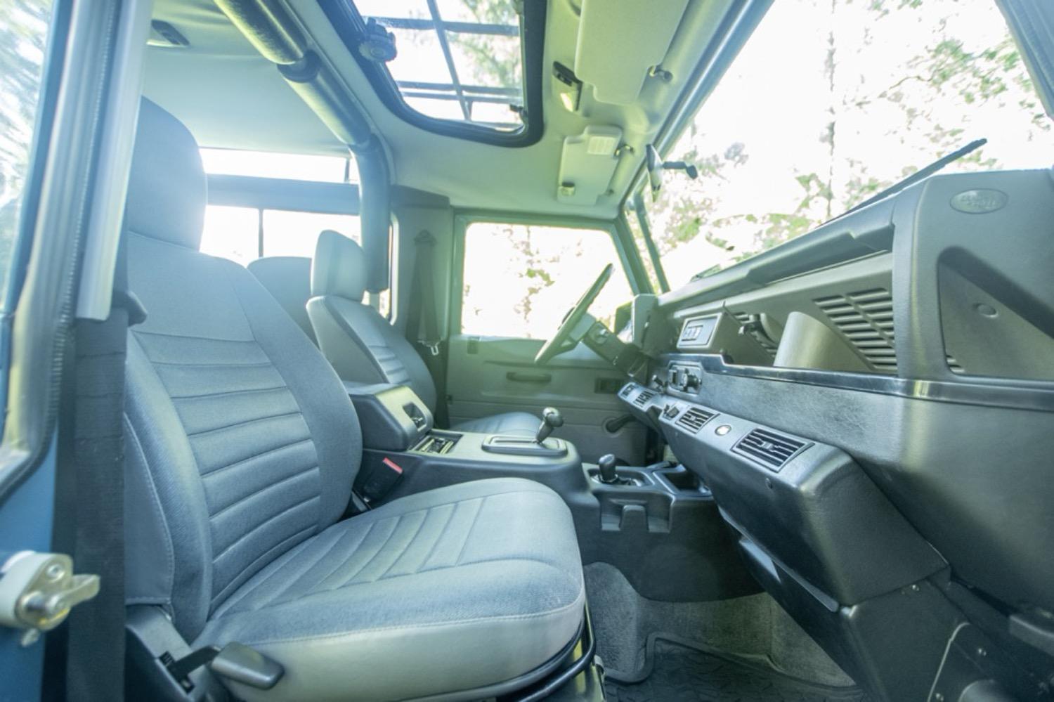 1997 Land Rover Defender 90 NAS