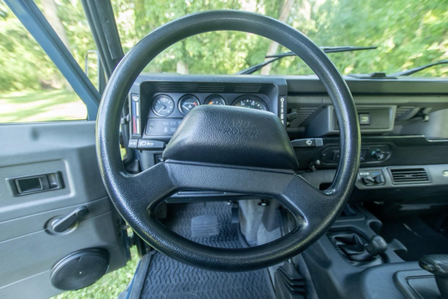 1997 Land Rover Defender 90 NAS