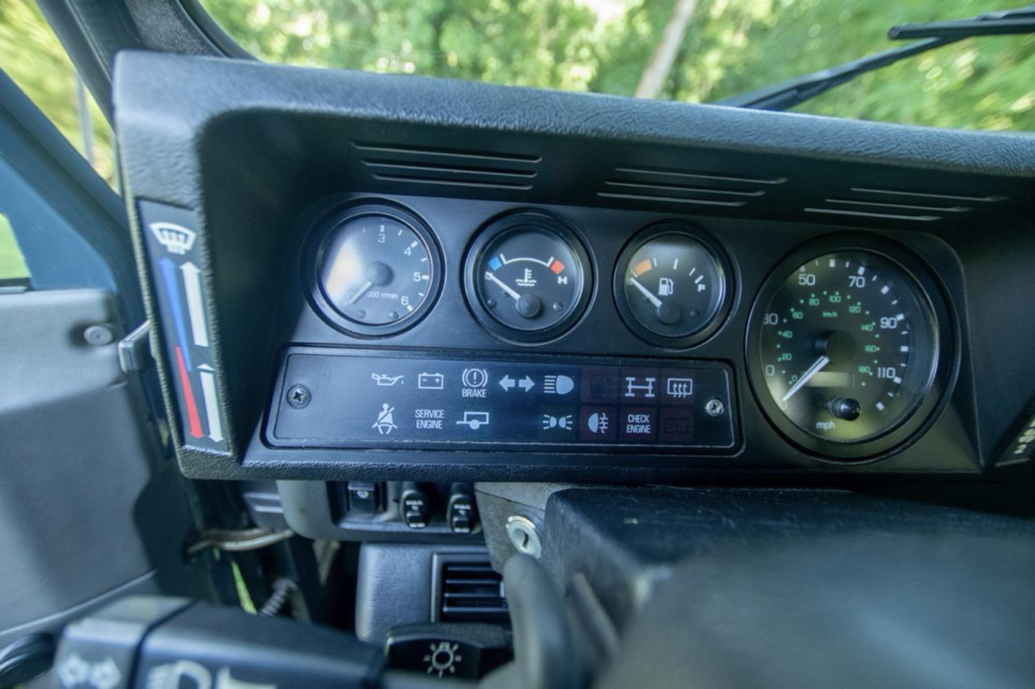 1997 Land Rover Defender 90 NAS