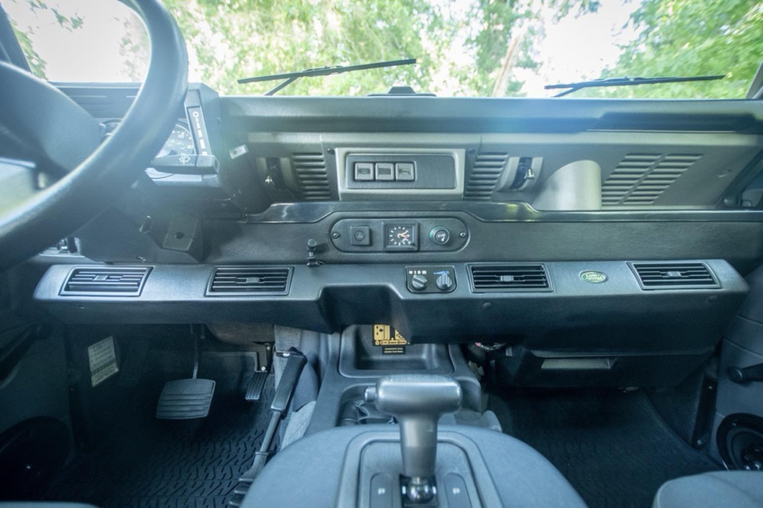 1997 Land Rover Defender 90 NAS