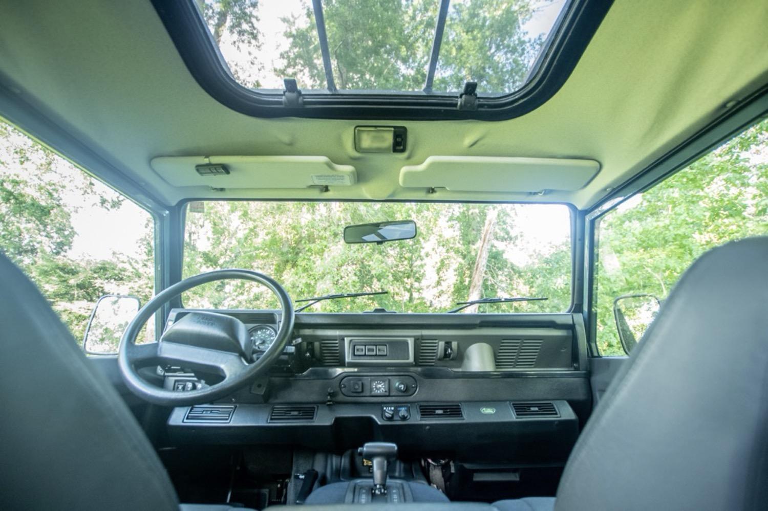 1997 Land Rover Defender 90 NAS