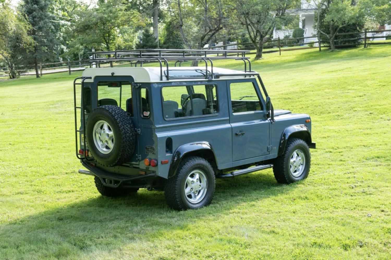 1997 Land Rover Defender 90 NAS