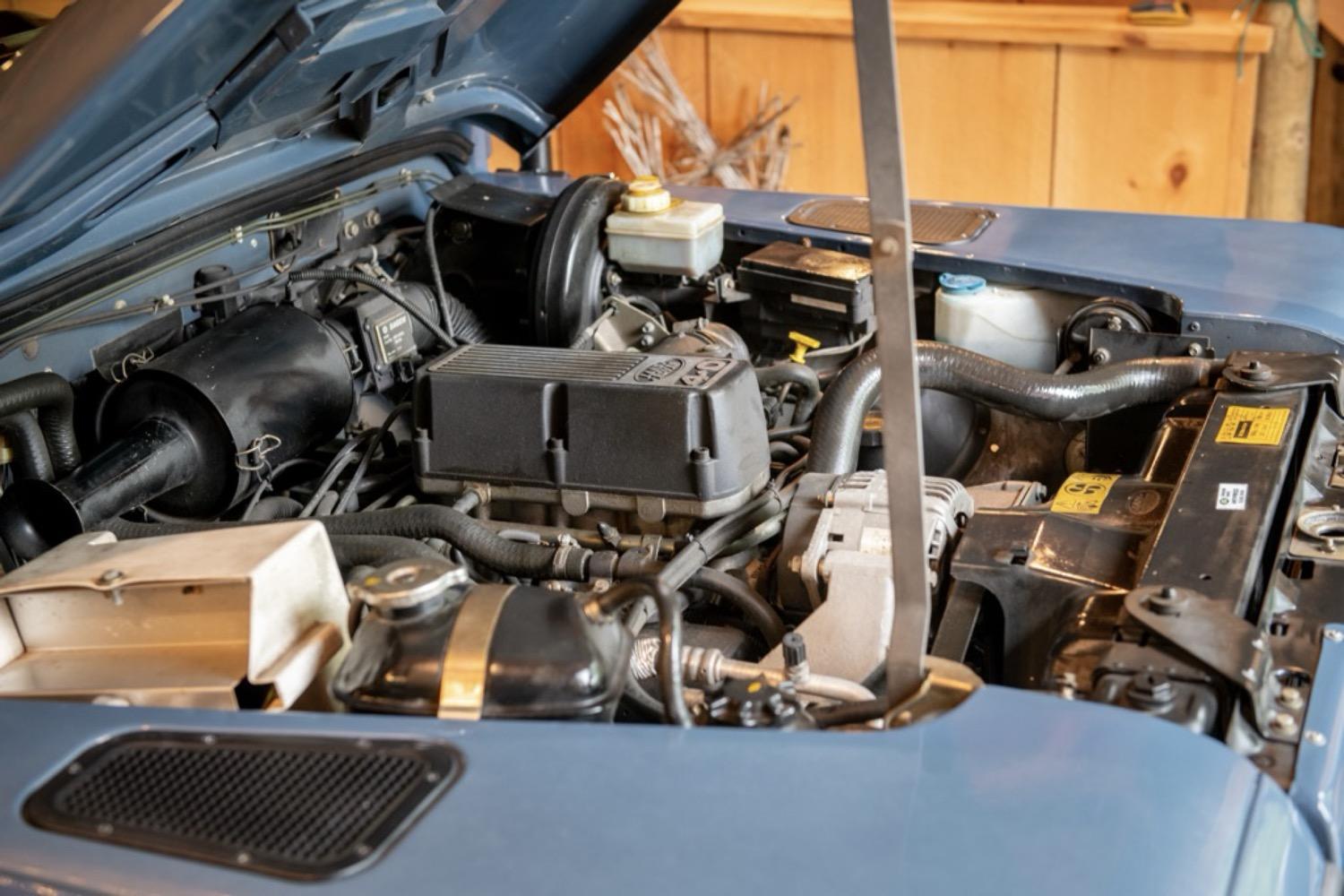1997 Land Rover Defender 90 NAS