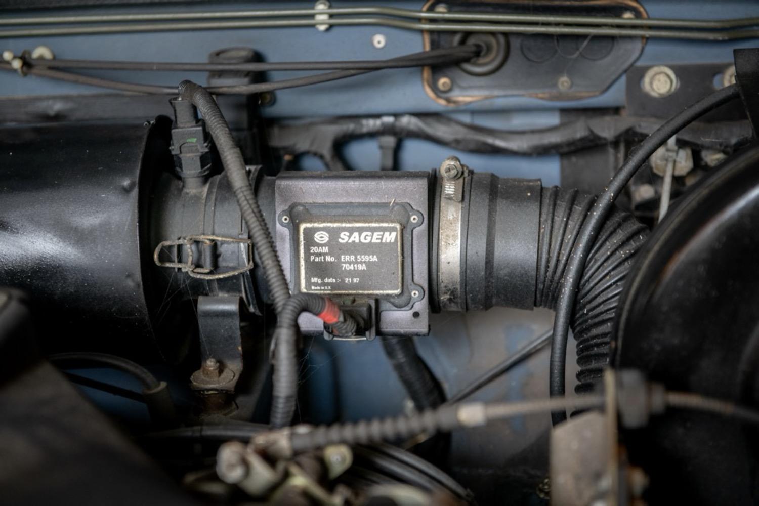 1997 Land Rover Defender 90 NAS
