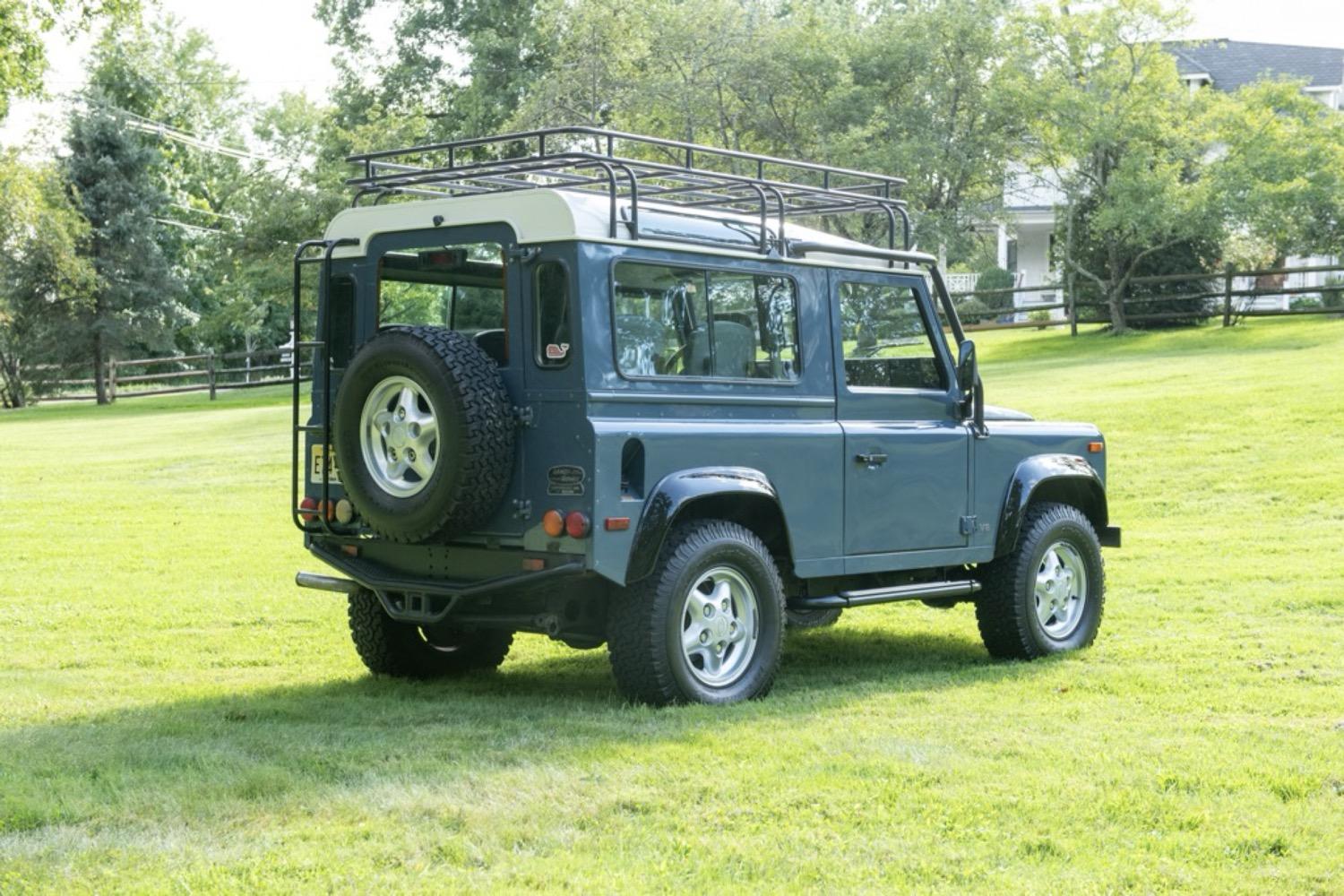 1997 Land Rover Defender 90 NAS