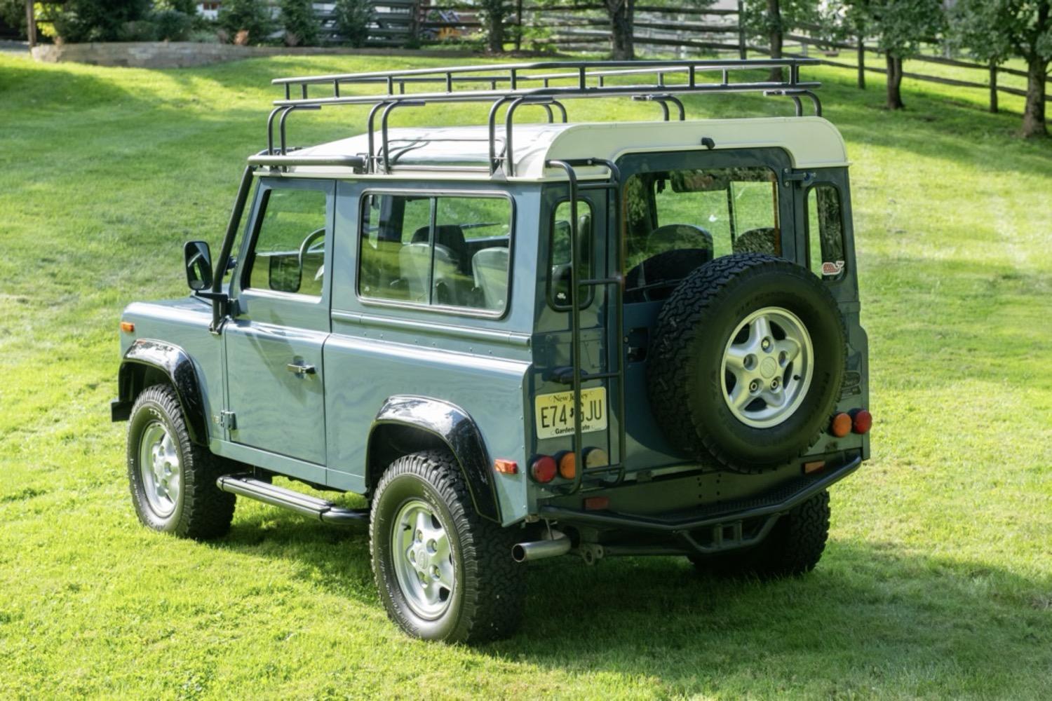 1997 Land Rover Defender 90 NAS