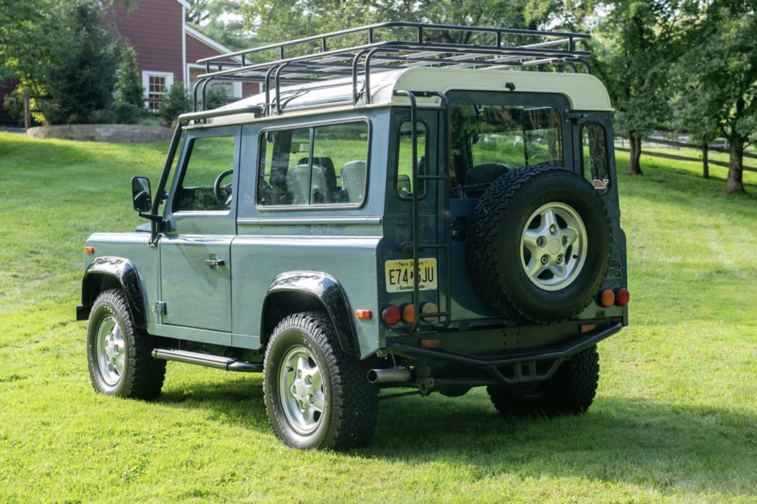 1997 Land Rover Defender 90 NAS