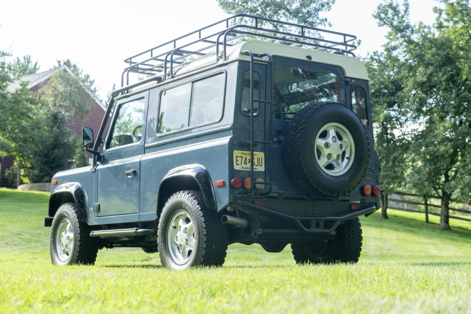 1997 Land Rover Defender 90 NAS