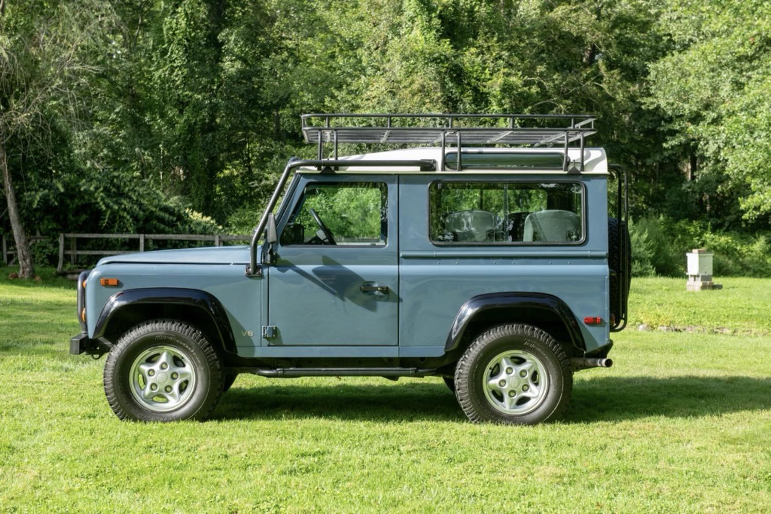1997 Land Rover Defender 90 NAS