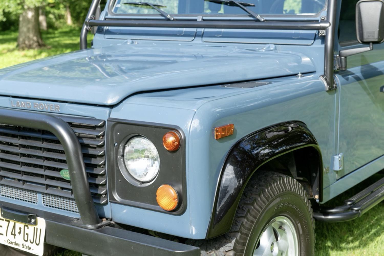 1997 Land Rover Defender 90 NAS