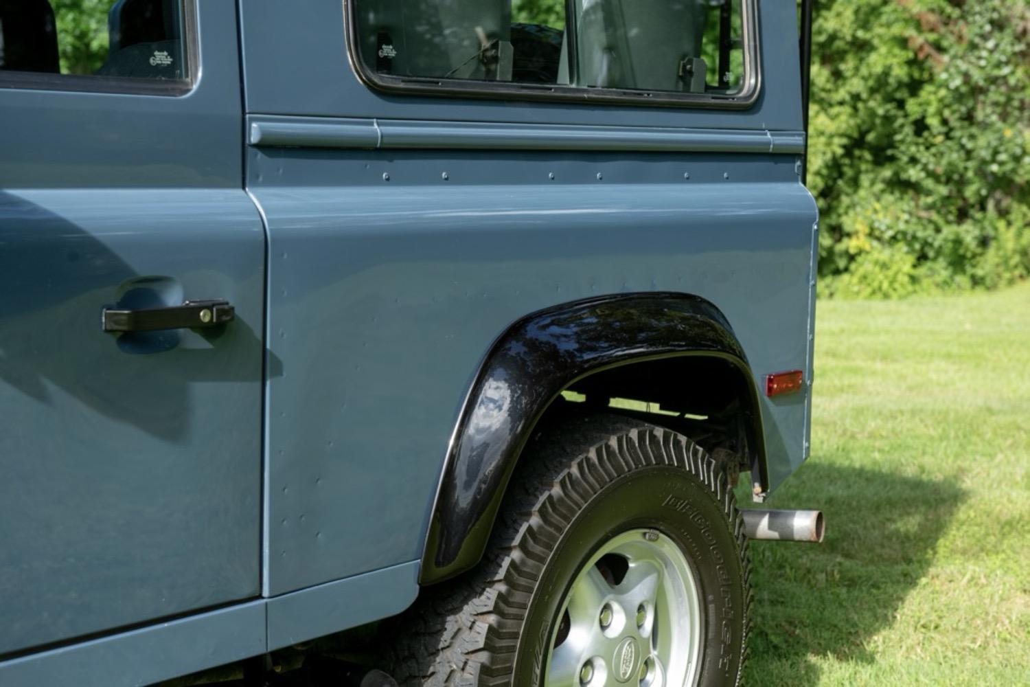1997 Land Rover Defender 90 NAS
