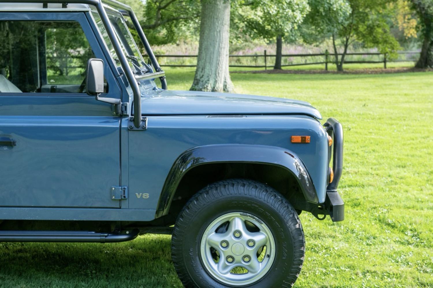 1997 Land Rover Defender 90 NAS