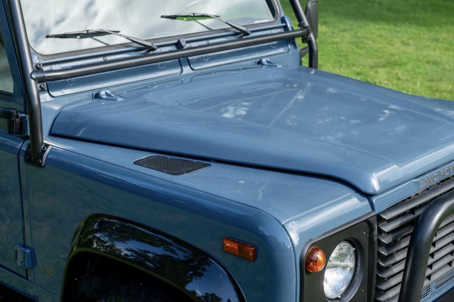 1997 Land Rover Defender 90 NAS