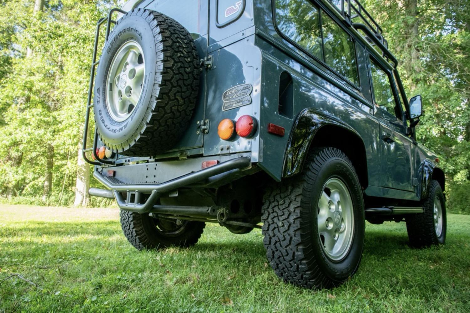 1997 Land Rover Defender 90 NAS