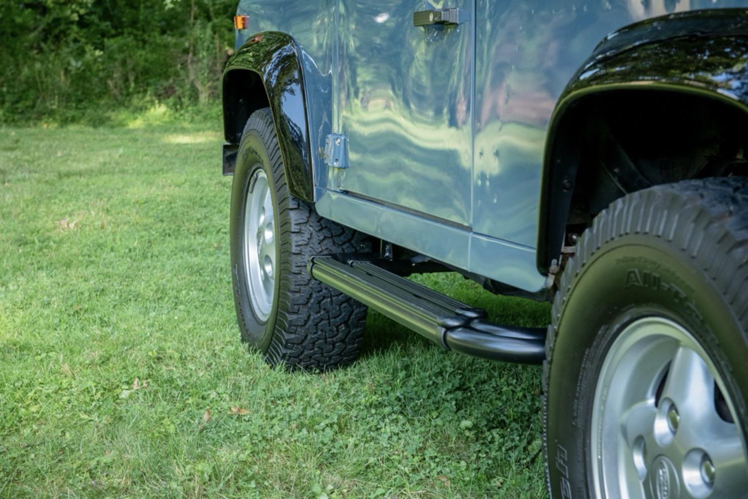 1997 Land Rover Defender 90 NAS