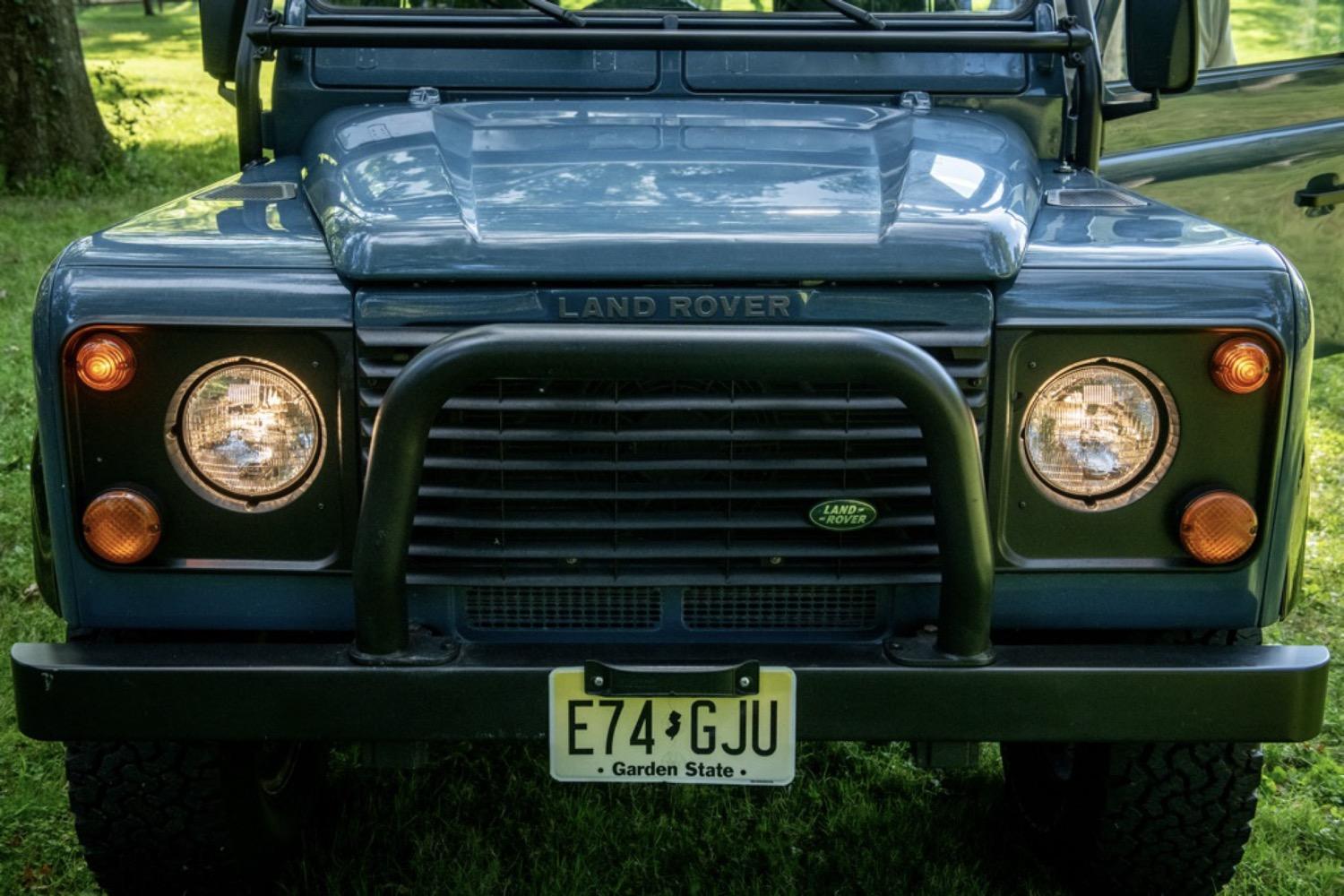 1997 Land Rover Defender 90 NAS