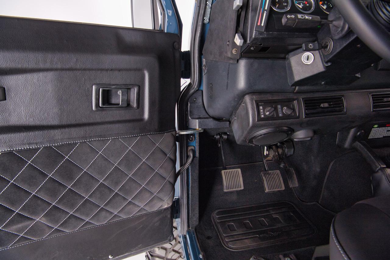 1999 Land Rover Defender 130 Hi-Cap