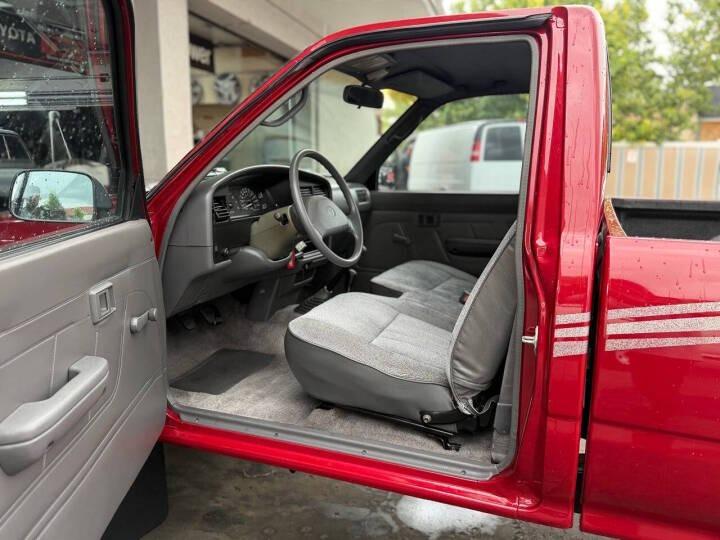 71k-Mile 1993 Toyota Pickup DLX