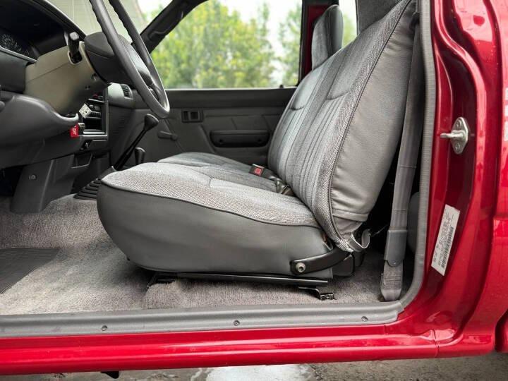 71k-Mile 1993 Toyota Pickup DLX