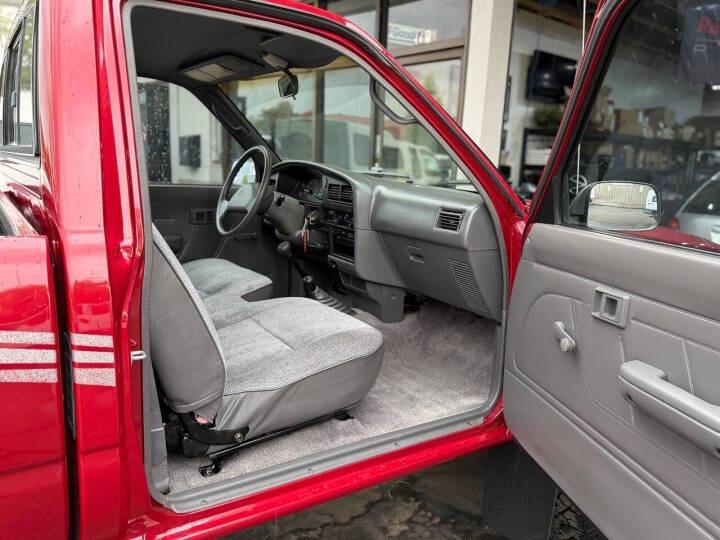 71k-Mile 1993 Toyota Pickup DLX