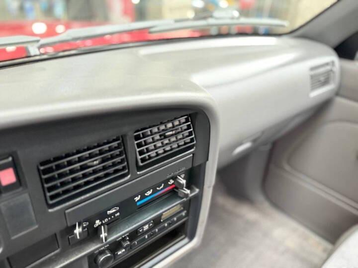 71k-Mile 1993 Toyota Pickup DLX