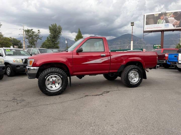 71k-Mile 1993 Toyota Pickup DLX - 5