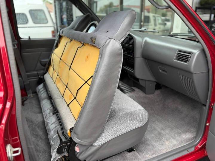 71k-Mile 1993 Toyota Pickup DLX