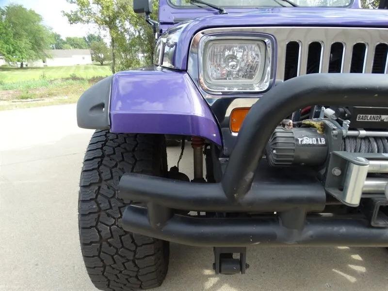 383 Stroker-Powered 1990 Jeep Wrangler S