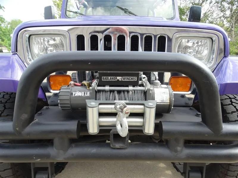 383 Stroker-Powered 1990 Jeep Wrangler S