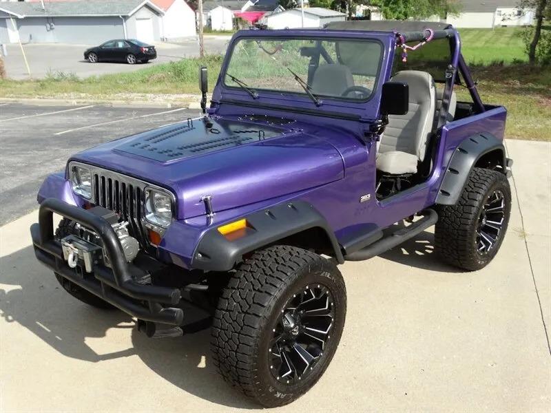 383 Stroker-Powered 1990 Jeep Wrangler S