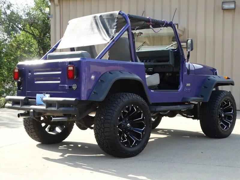 383 Stroker-Powered 1990 Jeep Wrangler S