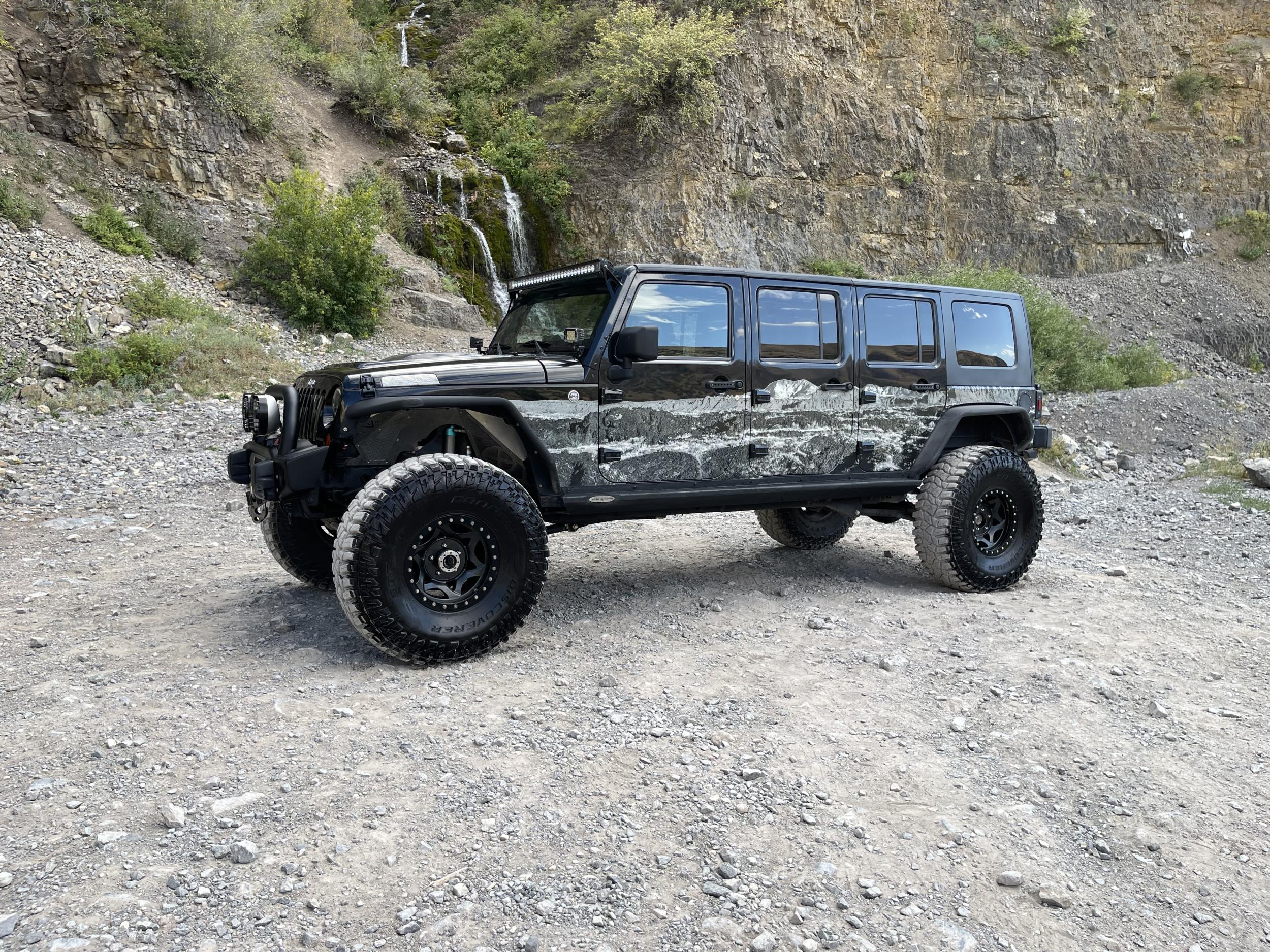 6-Door 2008 Jeep Wrangler Rubicon