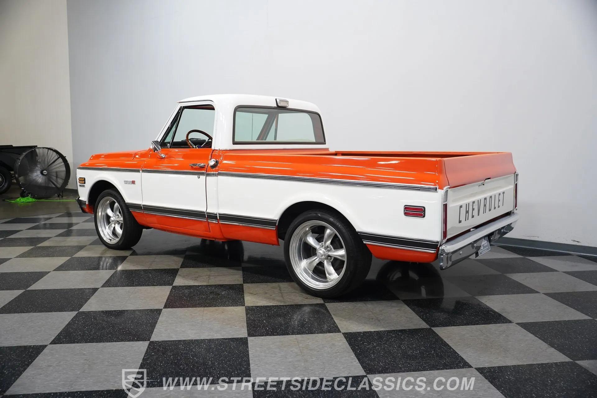 1972 Chevrolet C10 Custom Deluxe