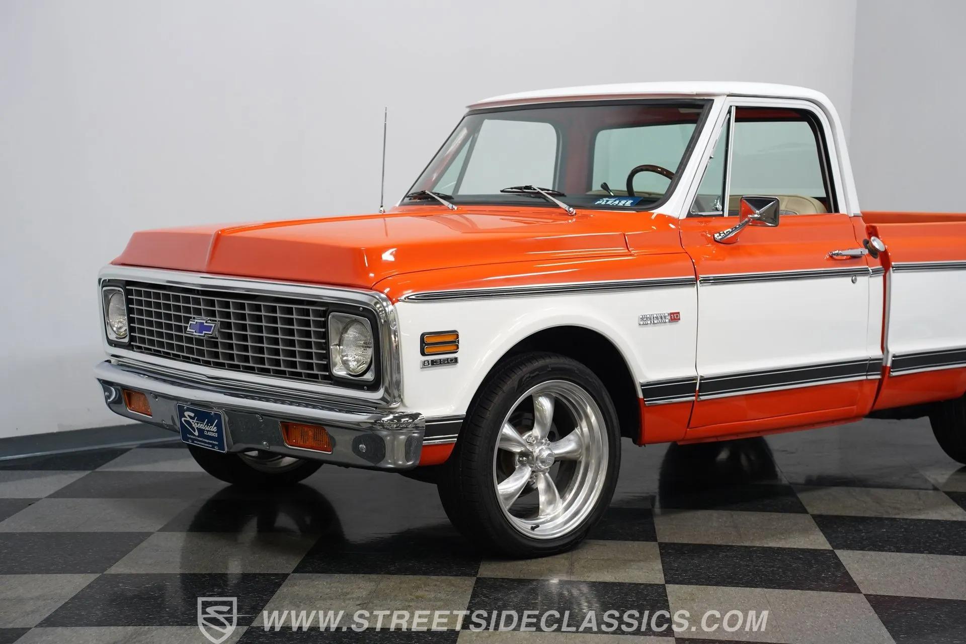 1972 Chevrolet C10 Custom Deluxe