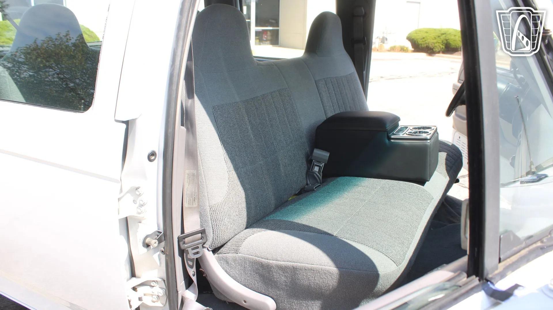 1997 Ford F-350 XL