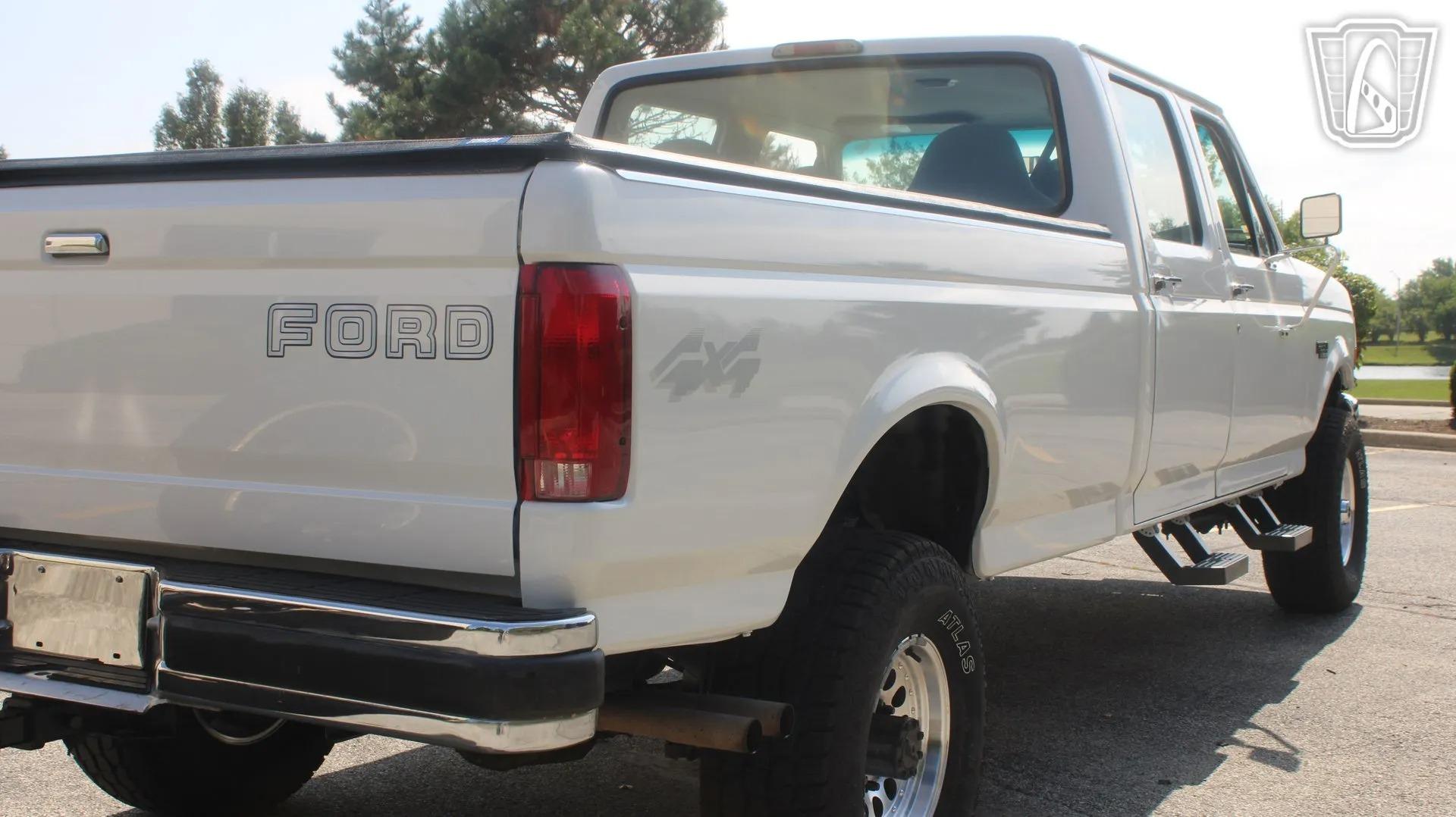 1997 Ford F-350 XL