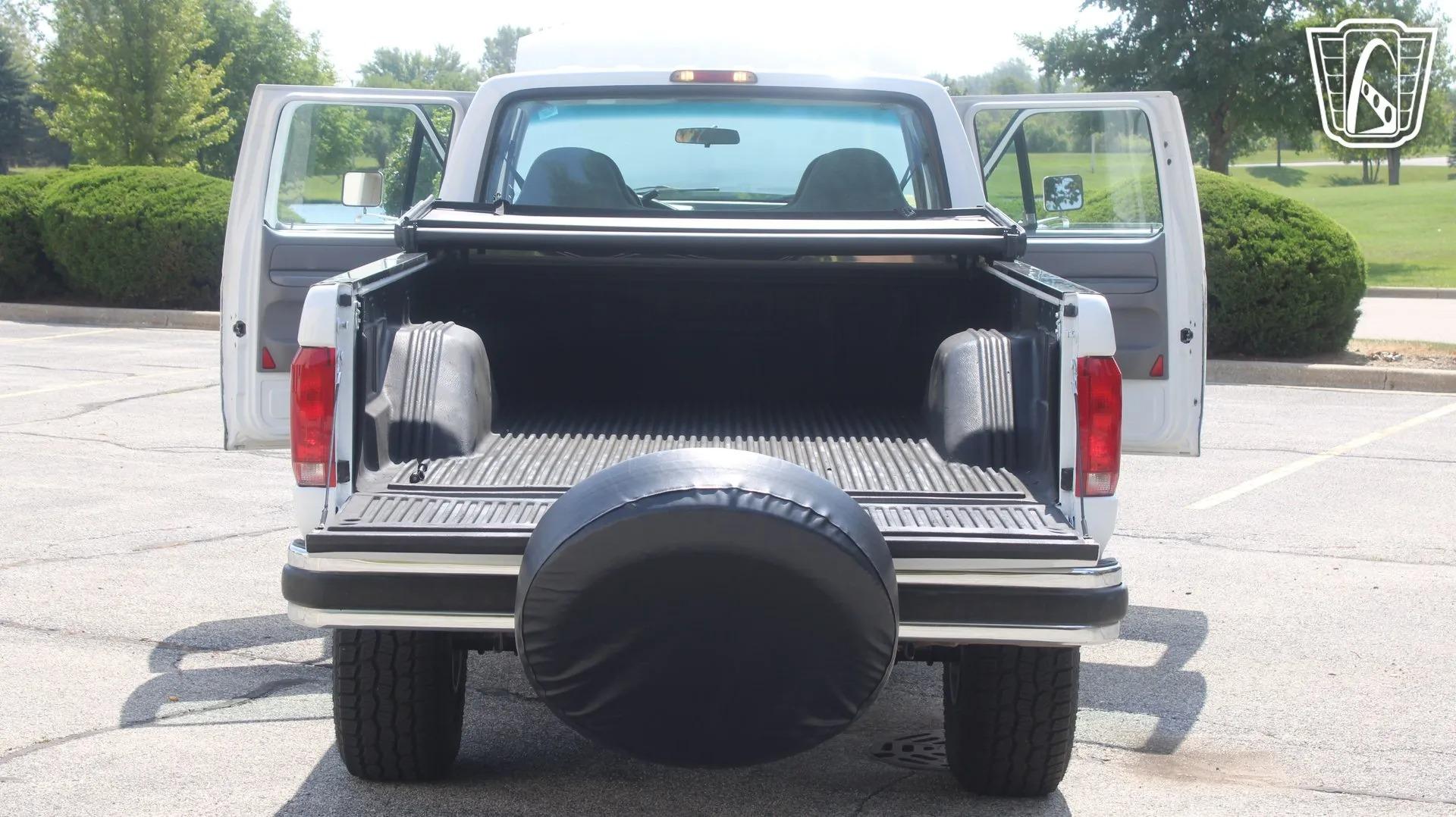 1997 Ford F-350 XL