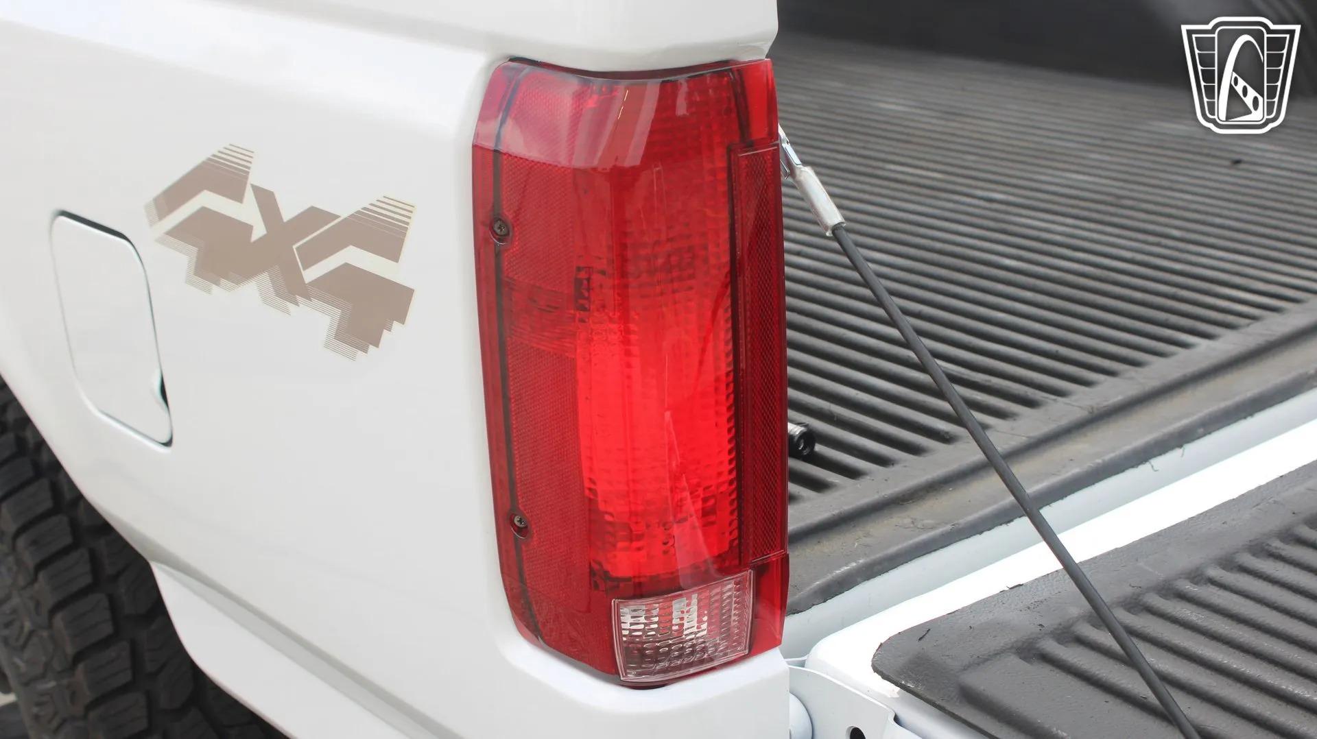 1997 Ford F-350 XL