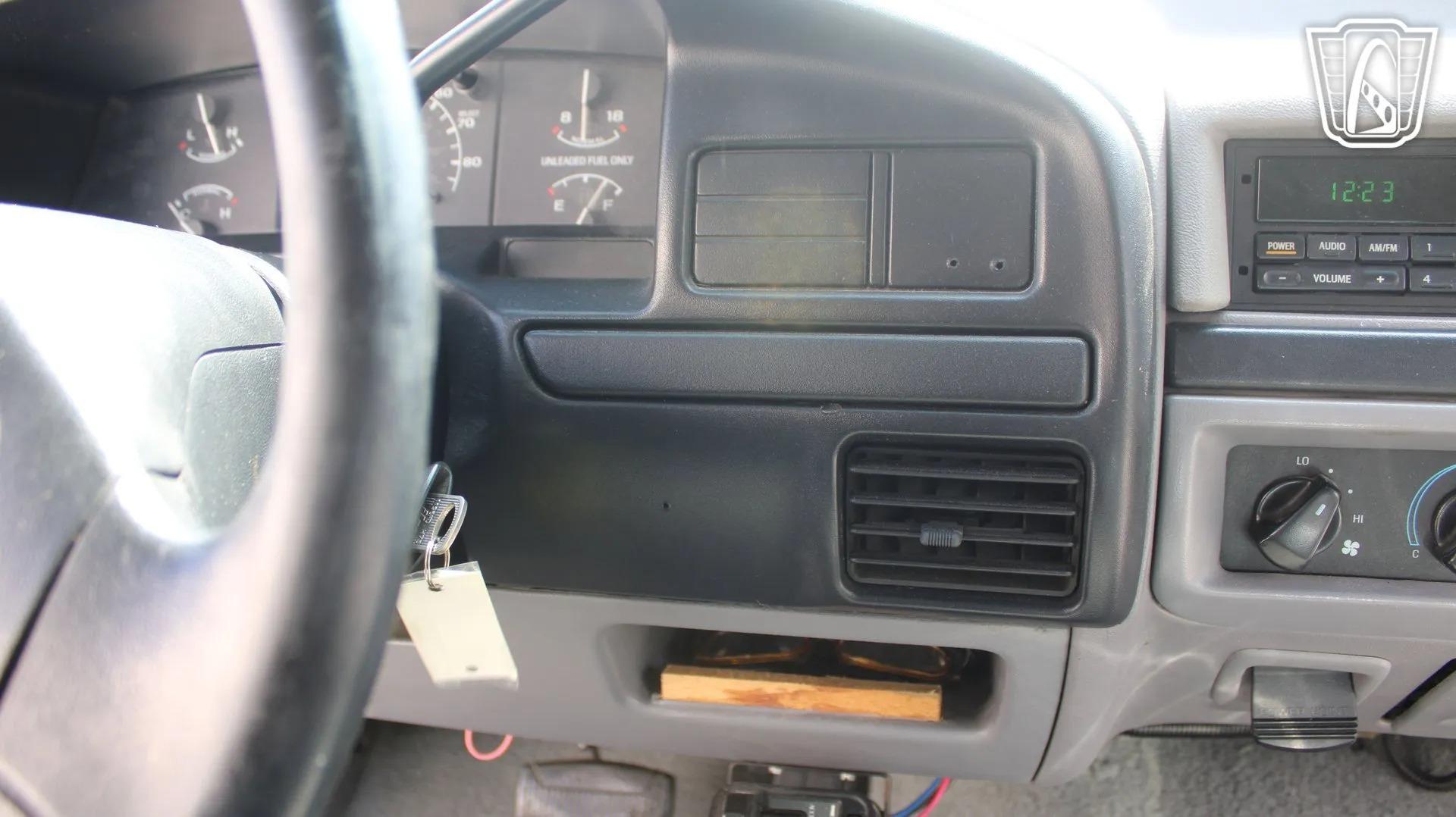 1997 Ford F-350 XL