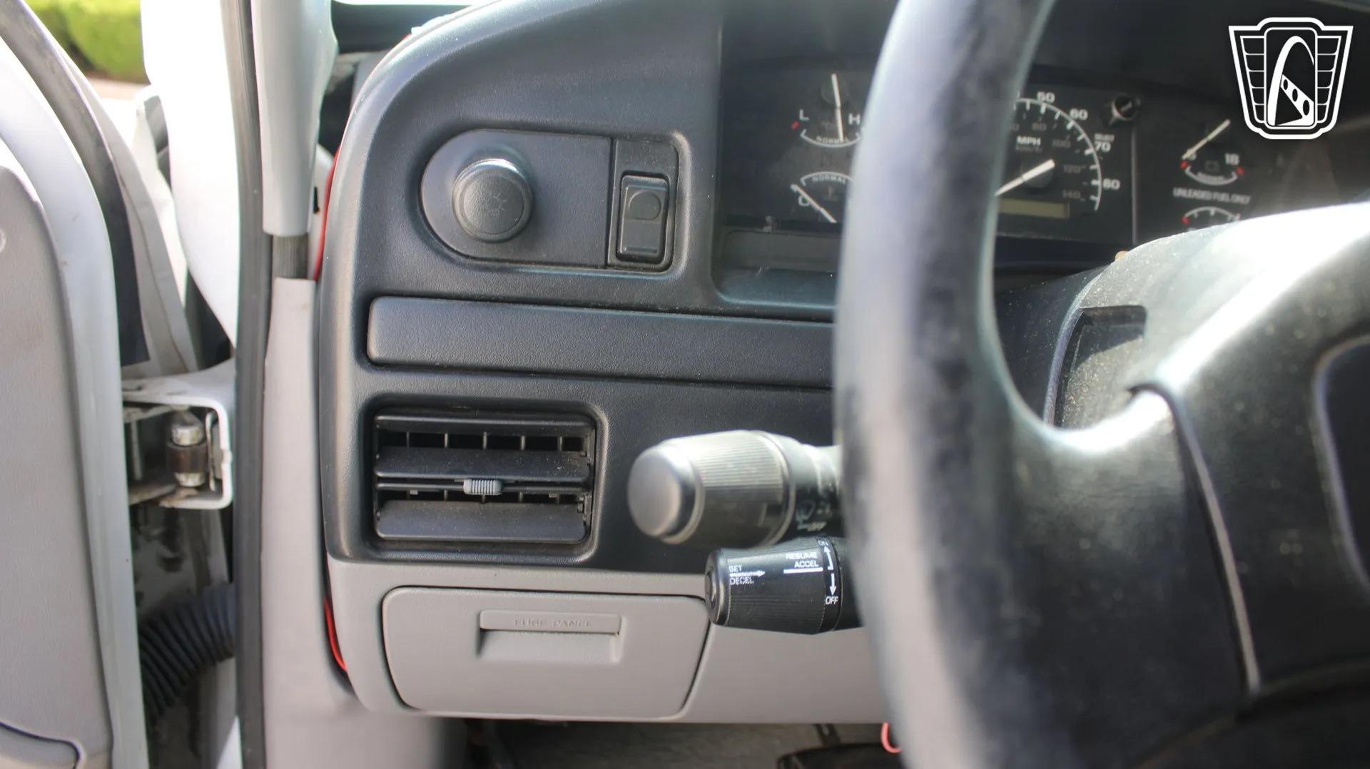 1997 Ford F-350 XL