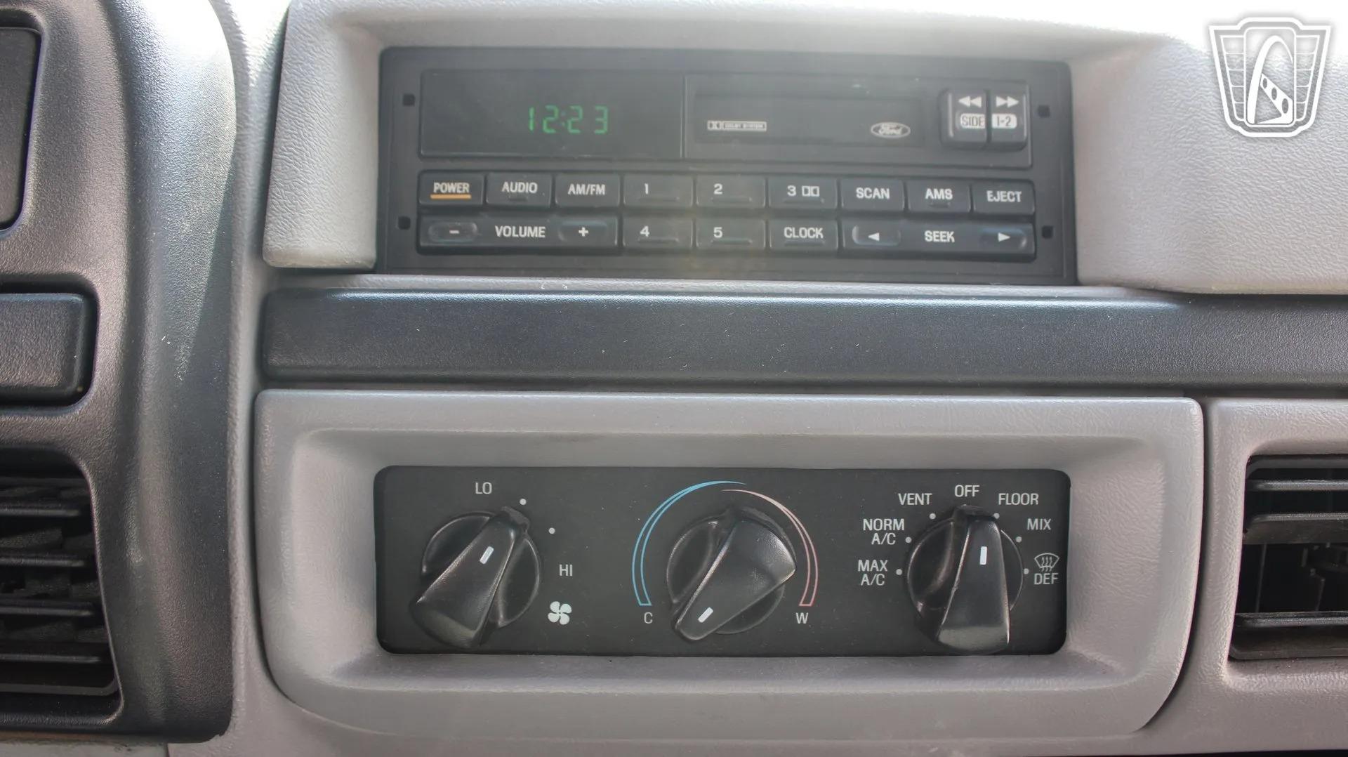 1997 Ford F-350 XL