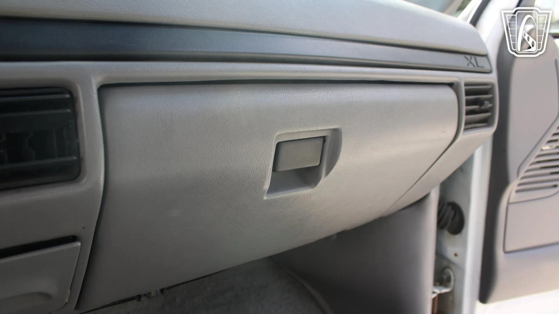 1997 Ford F-350 XL